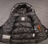 яке Moncler уникално, снимка 13