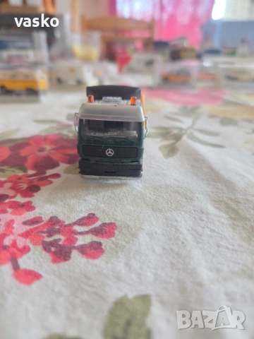 Wiking MERCEDES 1:87, снимка 3 - Колекции - 54377229