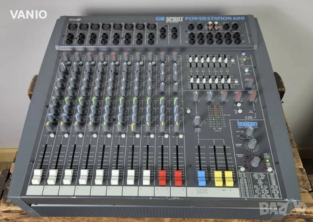 Power Mixer Spirit Soundcraft 2x300 Watt Ефект Lexicon Работи Лека Нужда От Профилактика Цена в Евро