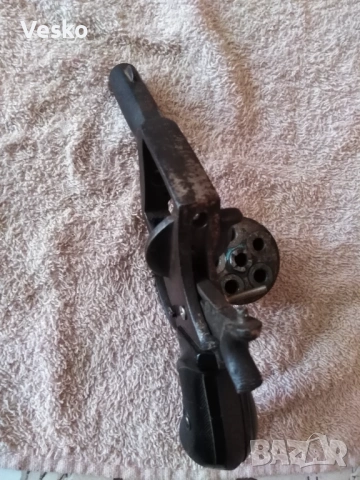 Револвер булдог, снимка 6 - Антикварни и старинни предмети - 54006067