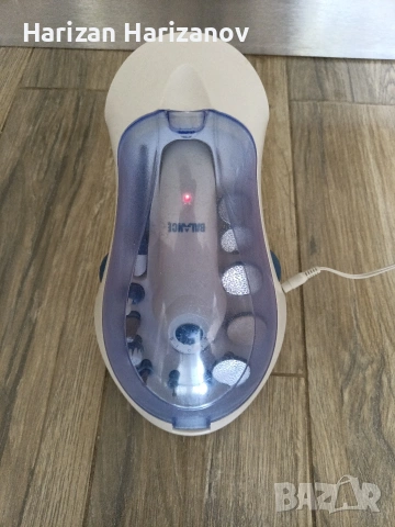 Комплект за маникюр и педикюр с марка Balance, модел KH 111, който включва сушилня за нокти.Като нов