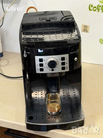 Кафемашина кафе автомат delonghi magnifica S с гаранция, снимка 7 - Кафемашини - 55160293