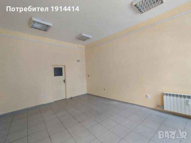 Луксозен магазин 35 кв.м. пътникопоток,голяма витрина, височина 3,60 м., светъл, две мивки,, снимка 8 - Магазини - 54780402