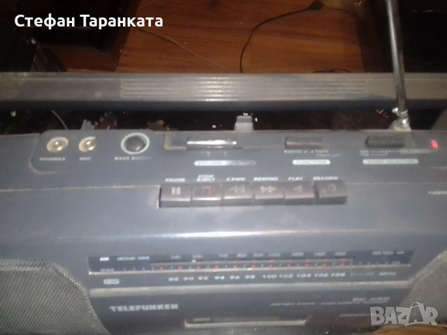 Радио касетофон работи си на радио , снимка 3 - Радиокасетофони, транзистори - 54725475