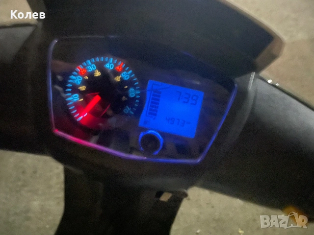 Скутера е пежо вивасити 49, снимка 3 - Части - 55117912