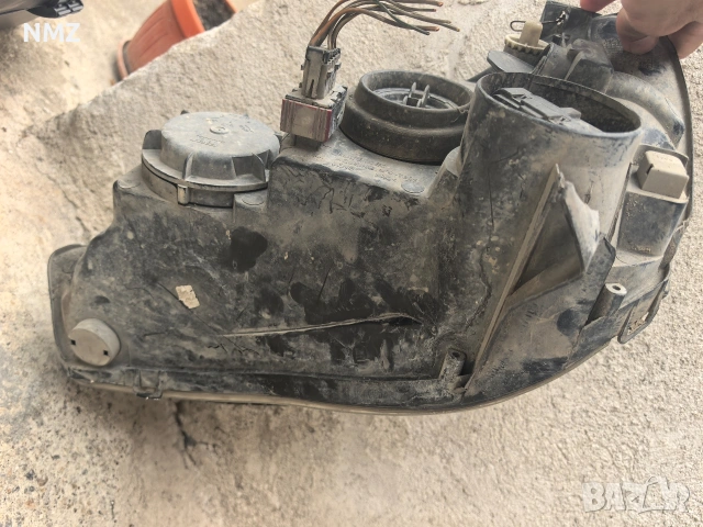 десен фар opel corsa c, снимка 2 - Части - 54489812