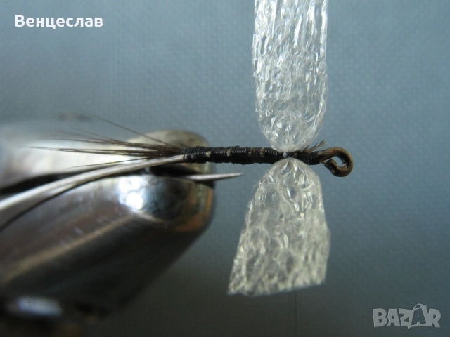 Изкуствени мухи - комарче, снимка 9 - Стръв и захранки - 54302633