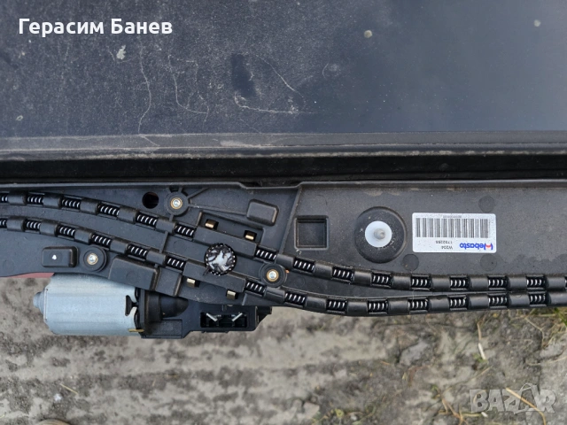 A2047801529 ПАНОРАМЕН ПОКРИВ КОМПЛЕКТ OEM MERCEDES W204 OM651 2014, снимка 2 - Части - 54277700