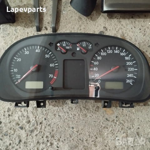 Километраж табло, пепелник,ключ фарове, дръжка VOLKSWAGEN ,Bora, Golf 4 (1996-2005),Бора,Голф 4, снимка 2 - Части - 40823977