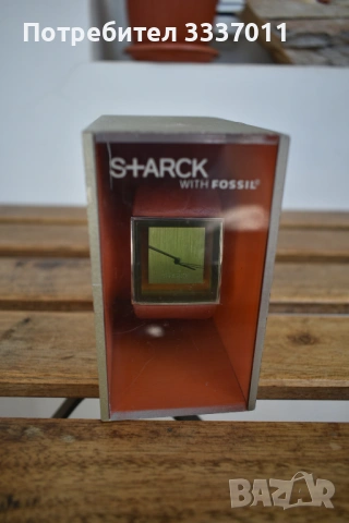 Часовници Fossil Starck и Quicksilver Baron