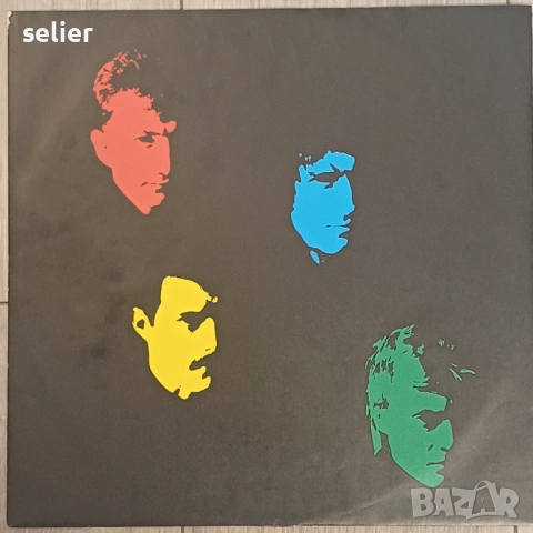 Queen ‎– Hot Space Издание 1982г Състояние на винила:като звук едната страна е NEAR MINT,другата е V, снимка 2 - Грамофонни плочи - 54084392