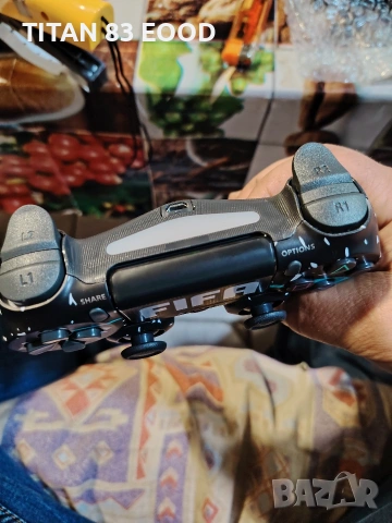 PS4 контролер геймпад безжичен Bluetooth, снимка 2 - Аксесоари - 40655917
