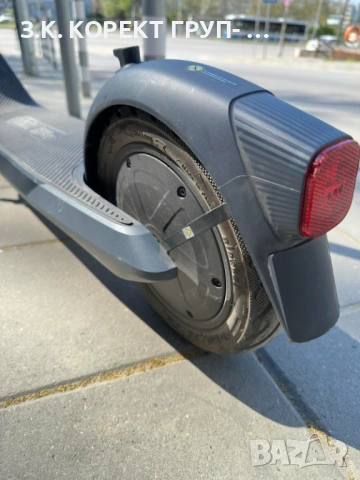 Продавам електрическа тротинетка Ninebot by Segway E2 Pro, снимка 9 - Велосипеди - 54317334