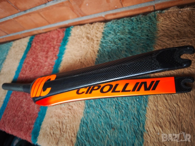 Велосипедна вилка Cipollini Bond (2016g.), снимка 9 - Части за велосипеди - 54654731