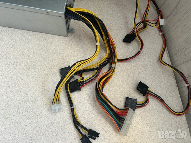 Качествено захранване Supermicro PWS-653-2H 650W, снимка 4 - Захранвания и кутии - 55152704