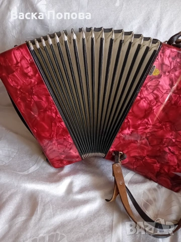 Акордеон- Велтмайстер Стела.40 баса, снимка 3 - Акордеони - 54290525