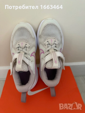 NIKE Обувки COSMIC RUNNER , снимка 2 - Детски маратонки - 54313188