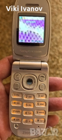 Sony Ericsson Z300i, снимка 2 - Sony Ericsson - 54548282