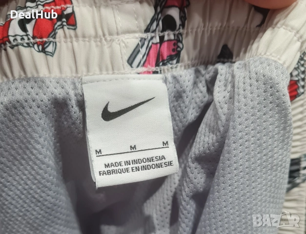 Шорти Nike Носено,но в отлично състояние. Размер М Талия 48 см. Държа 40 см. Цена 22 евро. , снимка 3 - Спортни дрехи, екипи - 55079098