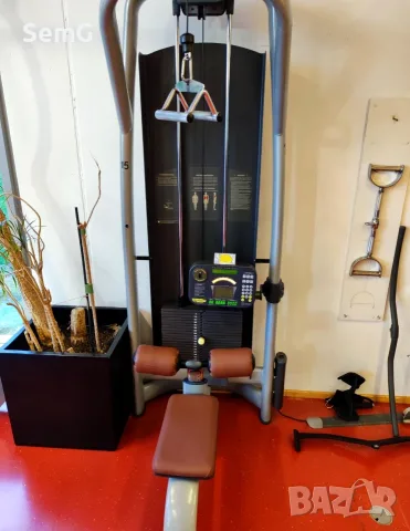 Професионално фитнес оборудване Technogym Selection (31 уреда), снимка 7 - Фитнес уреди - 55463103