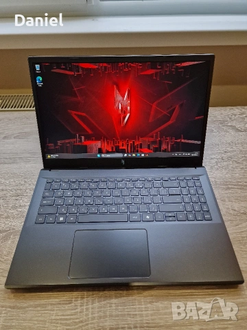 Acer Nitro V15/R7 7735HS/RTX 3050 6GB/16GB RAM/512GB SSD, снимка 2 - Лаптопи за игри - 54575327