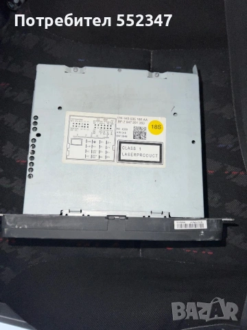 Продавам оригинално радио/CD за VW Golf 6, снимка 2 - Аксесоари и консумативи - 54501297