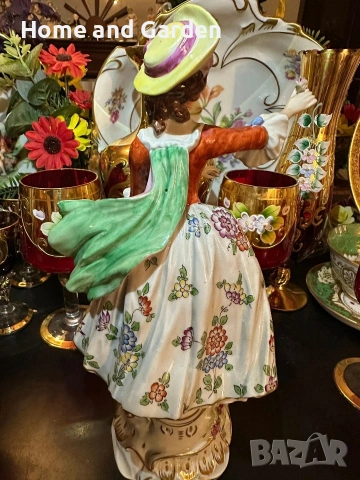 👗 Sitzendorf Germany circa 1921–1927 – „Тиролката“ порцеланова фигура 24 см, снимка 7 - Колекции - 54026234