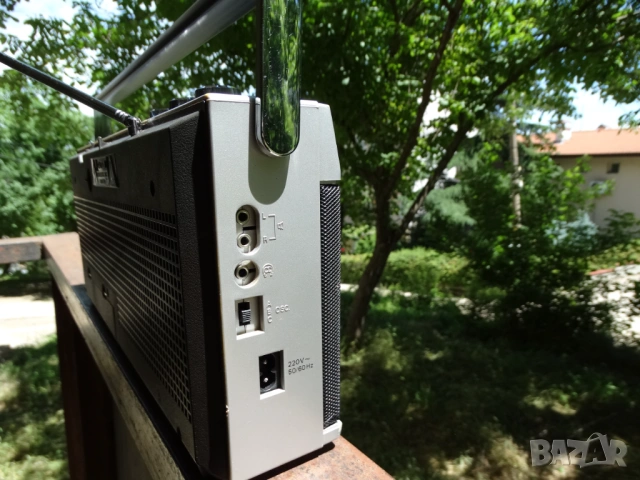 GRUNDIG RR 345 ..., снимка 10 - Радиокасетофони, транзистори - 54720006