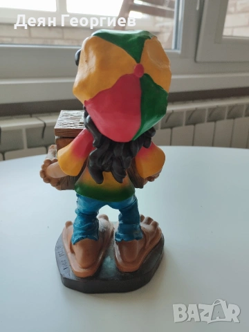Продавам фигурка, снимка 5 - Декорация за дома - 54236699