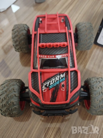 Радиоуправляема количка Storm Riders 4x4 36 км/ч – комплект с 2 батерии, снимка 3 - Други - 54867244