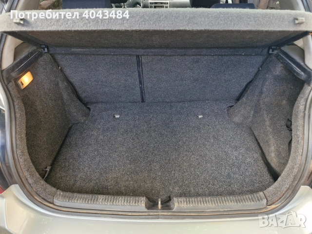 Toyota corolla 2004 2.0d, снимка 16 - Автомобили и джипове - 54099329