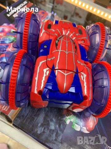 RC каскадьорска кола с 2 дистанционни / Spider Man, снимка 9 - Коли, камиони, мотори, писти - 54639991