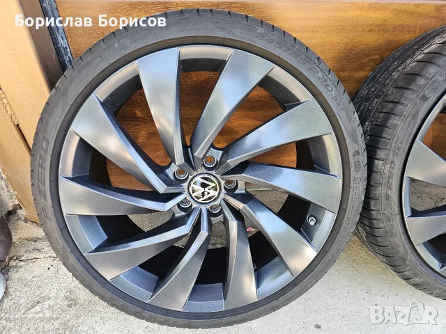 Оригинални VW джанти 20" Rosario 5x112 + гуми Pirelli 245/35 R20, снимка 2 - Гуми и джанти - 55512692