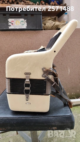 Продавам акордеон weltmaister 60 баса. , снимка 4 - Акордеони - 53960731