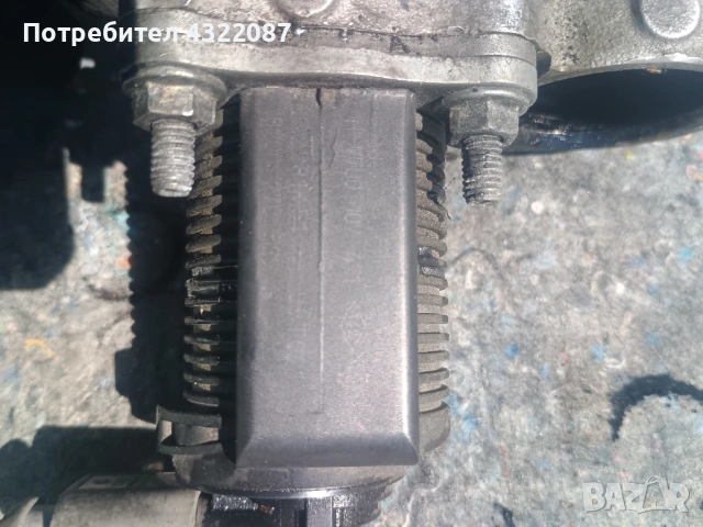 EGR / ЕГР Рено Клио 2 1.5 ДЦИ 65к.с 2003г. / Renault Clio 2 1.5 DCI, снимка 2 - Части - 54491949