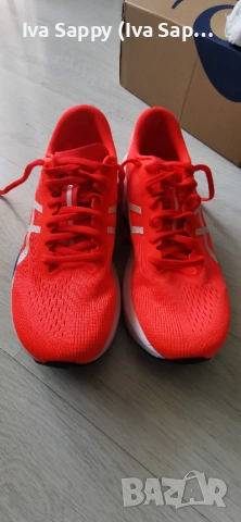 Дамски маратонки за бягане ASICS MAGIC Speed 4 women, снимка 4 - Маратонки - 54566799