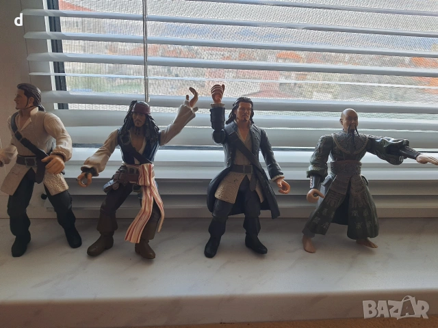 карибски пирати, големи биещи фигурки 