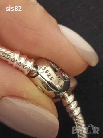 Сребърни гривни с печат Pandora 