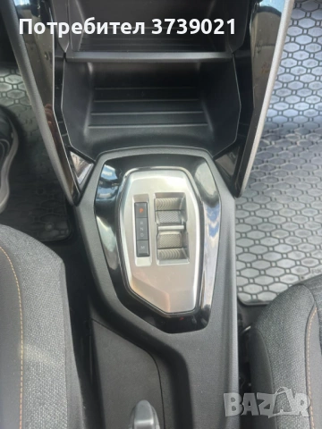 Продавам Пежо 208 1.2 110 HYBRID , снимка 7 - Автомобили и джипове - 54137086