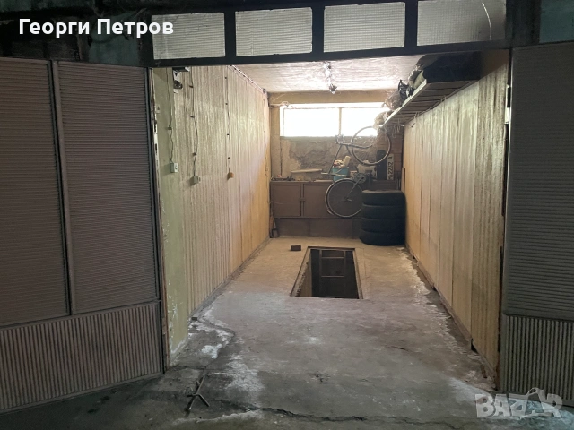 Продавам гараж в гр.Плевен,9-ти квартал, снимка 2 - Гаражи и паркоместа - 55048953