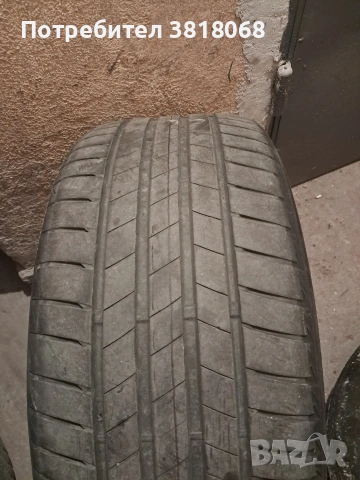 Brigestone 225 45 17