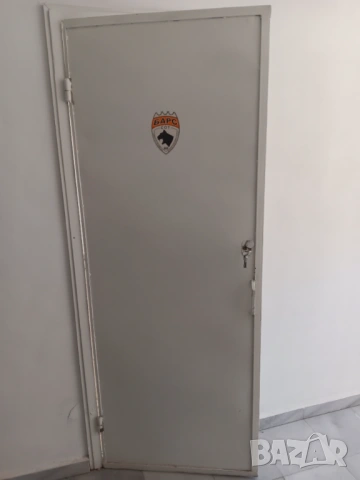 Изгодно!Метална врата + метален стол и подаръци