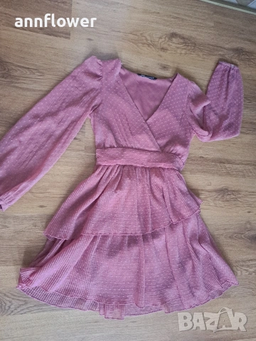 4 рокли Zara XS, Esprit-36, Heyfriday-S Vila-S, снимка 12 - Рокли - 54483938