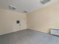 Луксозен магазин 35 кв.м. пътникопоток,голяма витрина, височина 3,60 м., светъл, две мивки,, снимка 8