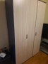 Продавам двукрилен гардероб., снимка 1