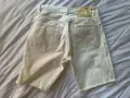 PAUSE JEANS: Unisex [29 номер] Бели къси дънкови панталони с червени акценти, снимка 2
