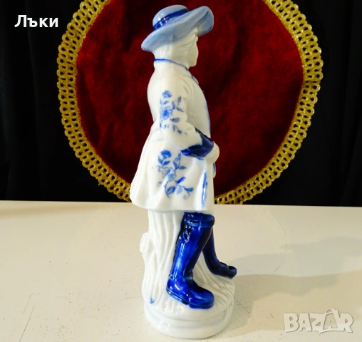 Порцеланова фигура Лютнист,Royal Dragon. , снимка 4 - Статуетки - 54071308