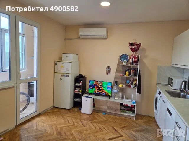 Продавам среден двустаен апартамент 50 кв. на 3-ти етаж, снимка 4 - Апартаменти - 55445907
