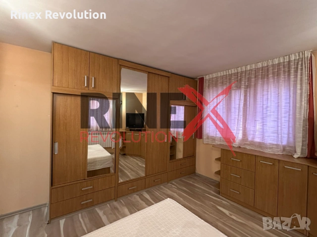 Тристаен апартамент под наем в Центъра, снимка 12 - Апартаменти - 54146192