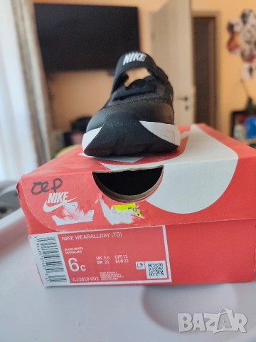 Детски маратонки Nike, размер 22, снимка 4 - Детски маратонки - 54718104